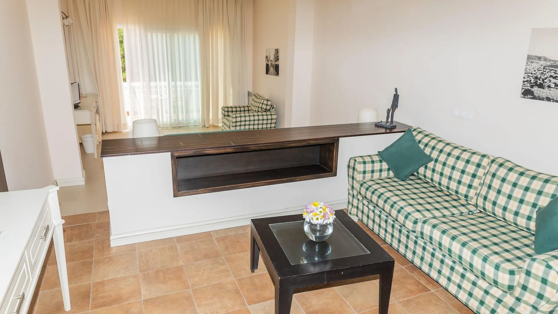 Manastir Hotel & Suites Bodrum
