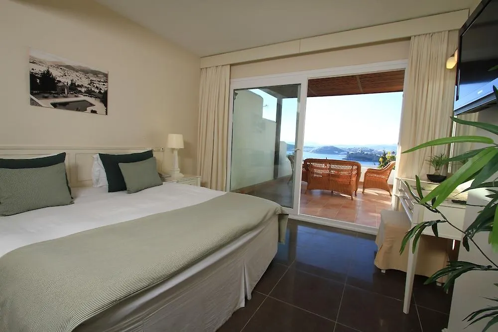 Manastir Hotel & Suites Bodrum