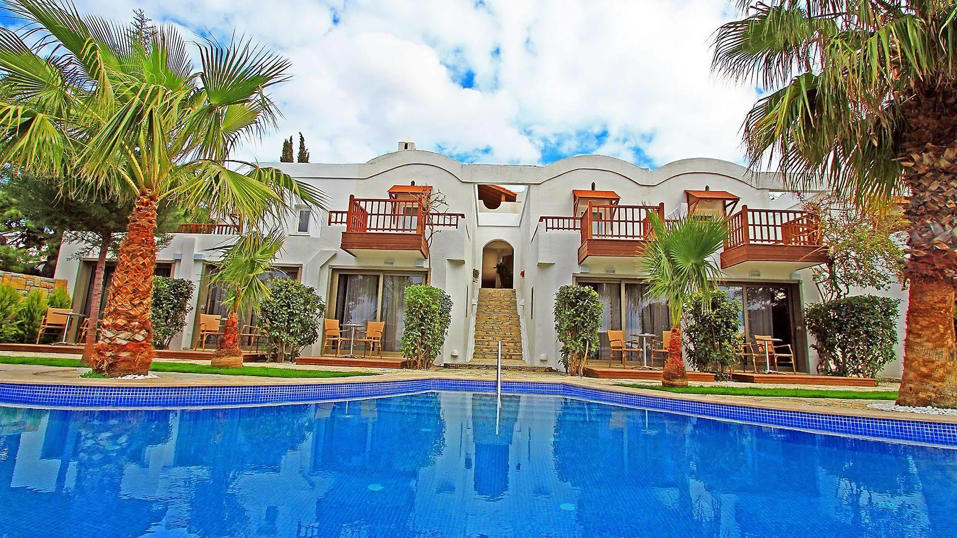 Manastir Hotel & Suites Bodrum